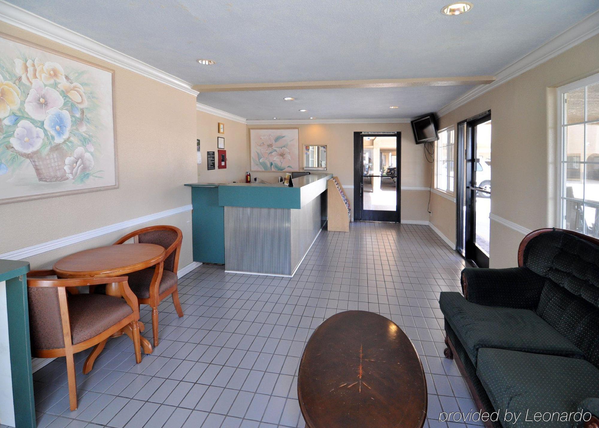Orange Tustin Inn In Orange Interieur foto